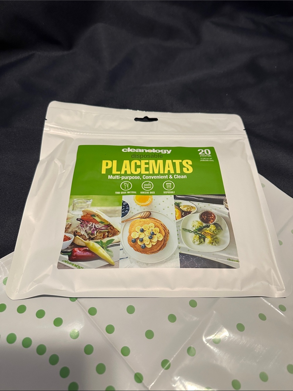 Cleanology Disposable Placemats - White with Green Accent
